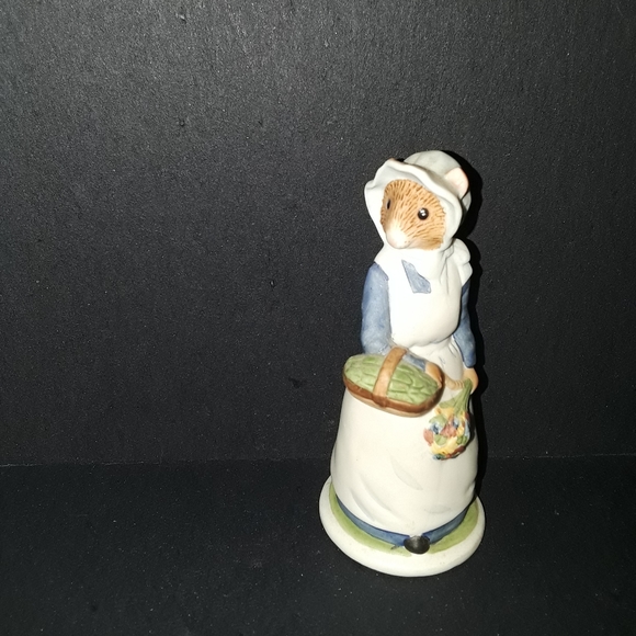 DAISY, Franklin Mint Woodmouse Family - Picture 1 of 5